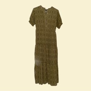 Green, floral, midi/maxi, short sleeve, buttons